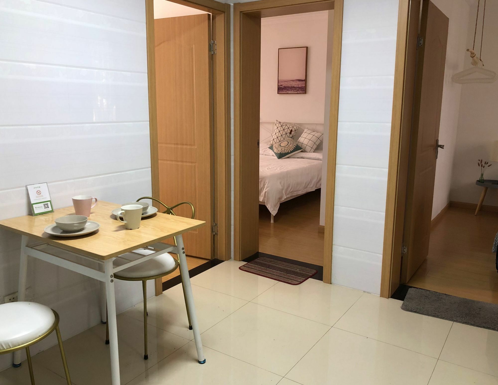 Henry's Apartment- Rui Jin Road Apartment *